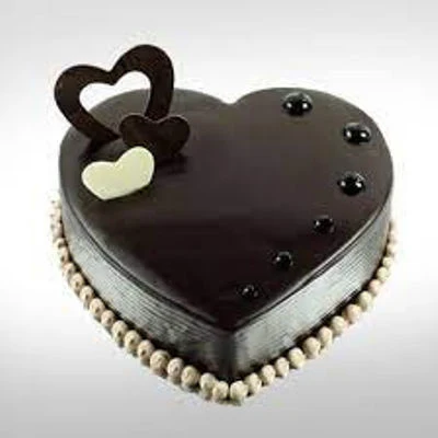 CHOCLATE HEART SHAPE CAKE