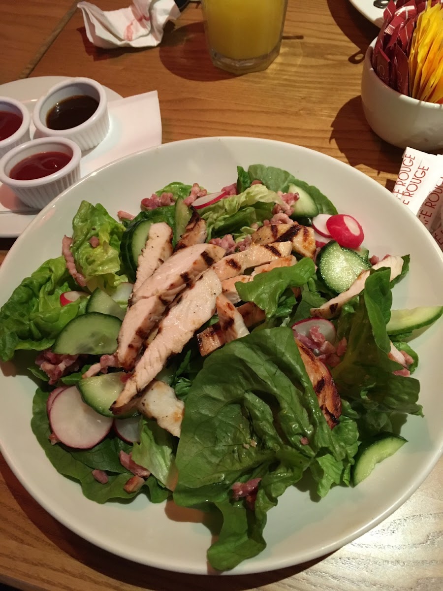 Grilled chicken salad - it tasted lovely