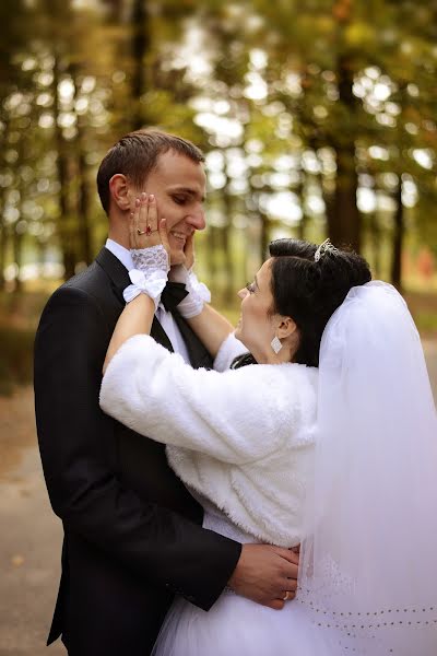 Fotografo di matrimoni Irina Kharchenko (antarina). Foto del 19 ottobre 2015