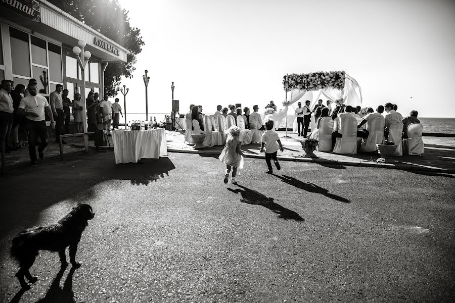 Fotografo di matrimoni Dmitriy Makarchenko (weddmak). Foto del 6 settembre 2017