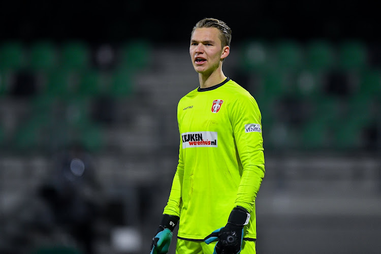 Ex-speler van onder meer KAA Gent en Club Brugge beëindigt zijn carrière op 23-jarige leeftijd