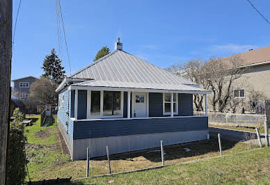 House with garden 2