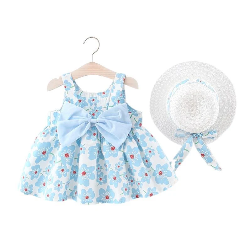 Robe sans manches westernisée pour enfants, idéale pour jouer et explorer. Un design confortable, parfait pour les tenues décontractées, avec liberté de mouvement. Stylée.