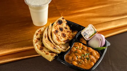 Whole Wheat Sattu Paratha Chole Combo [2 Pieces]