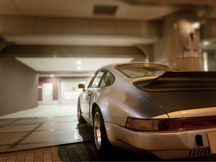 911 クーペの930カレラ・ポルシェ930・ドライブ・梅雨明け間近・箱根に関するカスタム事例の投稿画像1枚目