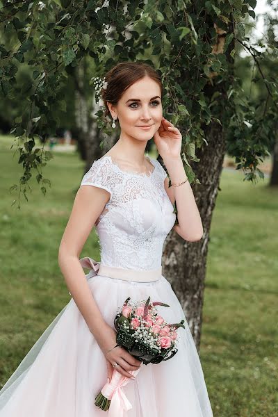 Fotógrafo de casamento Ekaterina Rasskazova (krphoto). Foto de 28 de setembro 2017