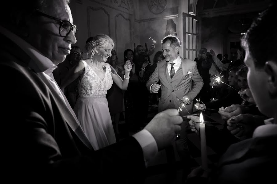 Fotografo di matrimoni Anne Nodee (matierenoire). Foto del 22 marzo