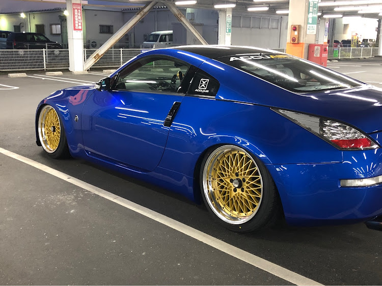 フェアレディZの350z・#Z33・Formula MESH・SSR・フォーミュラメッシュに関するカスタム事例の投稿画像2枚目
