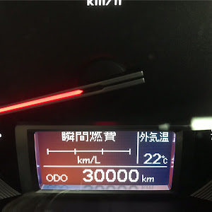 ハイエースバン TRH200V