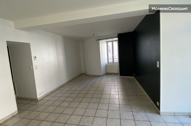 Location meublée appartement 3 pièces 63 m² à Tulle (19000), 680 €