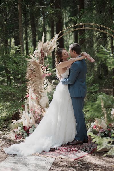 Hochzeitsfotograf Yuliya Siverina (juisi). Foto vom 27. April 2022