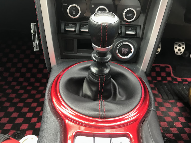 86のDIY・リバースノブ交換に関するカスタム事例の投稿画像3枚目