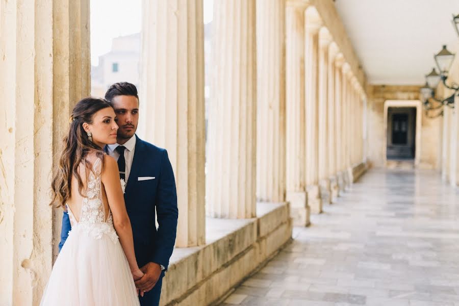 Fotografo di matrimoni Nikos Koutoulas (nikoskoutoulas). Foto del 23 gennaio 2019