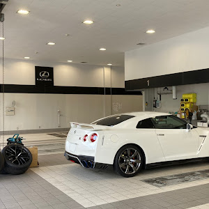 NISSAN GT-R R35