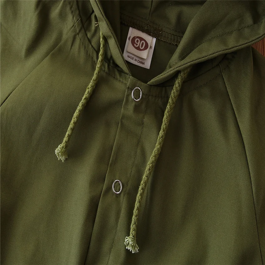 Casaco infantil fofo com orelhas de coelho INS, trench coat adorável e impermeável. Ideal para manter as crianças aquecidas e estilosas.