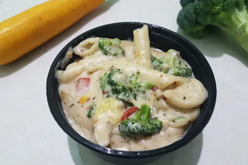 Creamy Alfredo Pasta