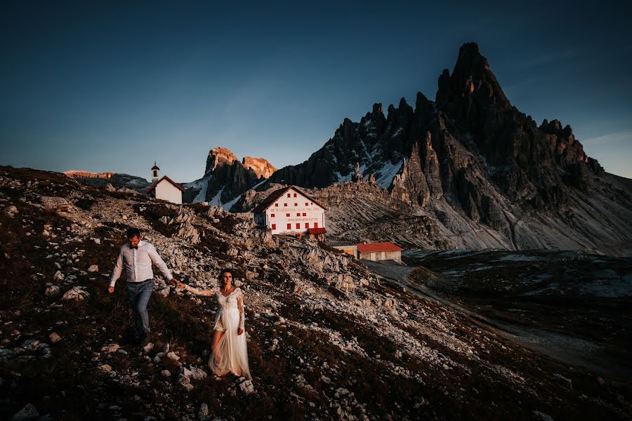 Jurufoto perkahwinan Marcin Sosnicki (sosnicki). Foto pada 18 Jun 2020