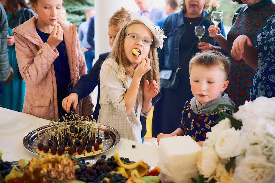 Wedding photographer Evgeniy Oparin (oparin). Photo of 24 March 2020