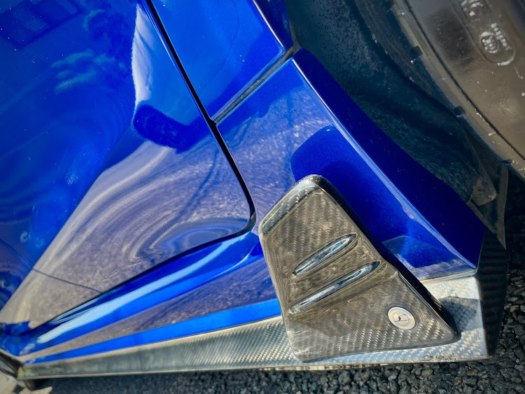 WRX S4の洗車・ガラコ塗り塗り・CCウォーターゴールド・ジャパン峠プロジェクト・JTPミーティングin富士山パーキング2024に関するカスタム事例の投稿画像7枚目