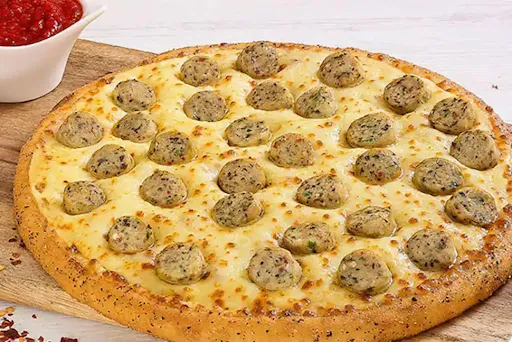 Chichen Sausages Pizza