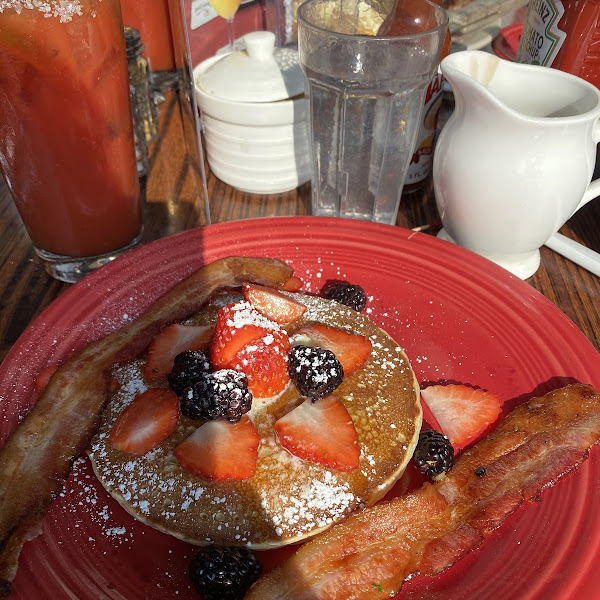 Gluten free special pancakes with fresh berries!