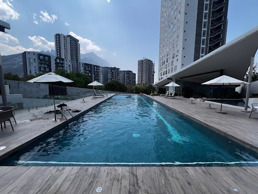 Appartement avec piscine 1