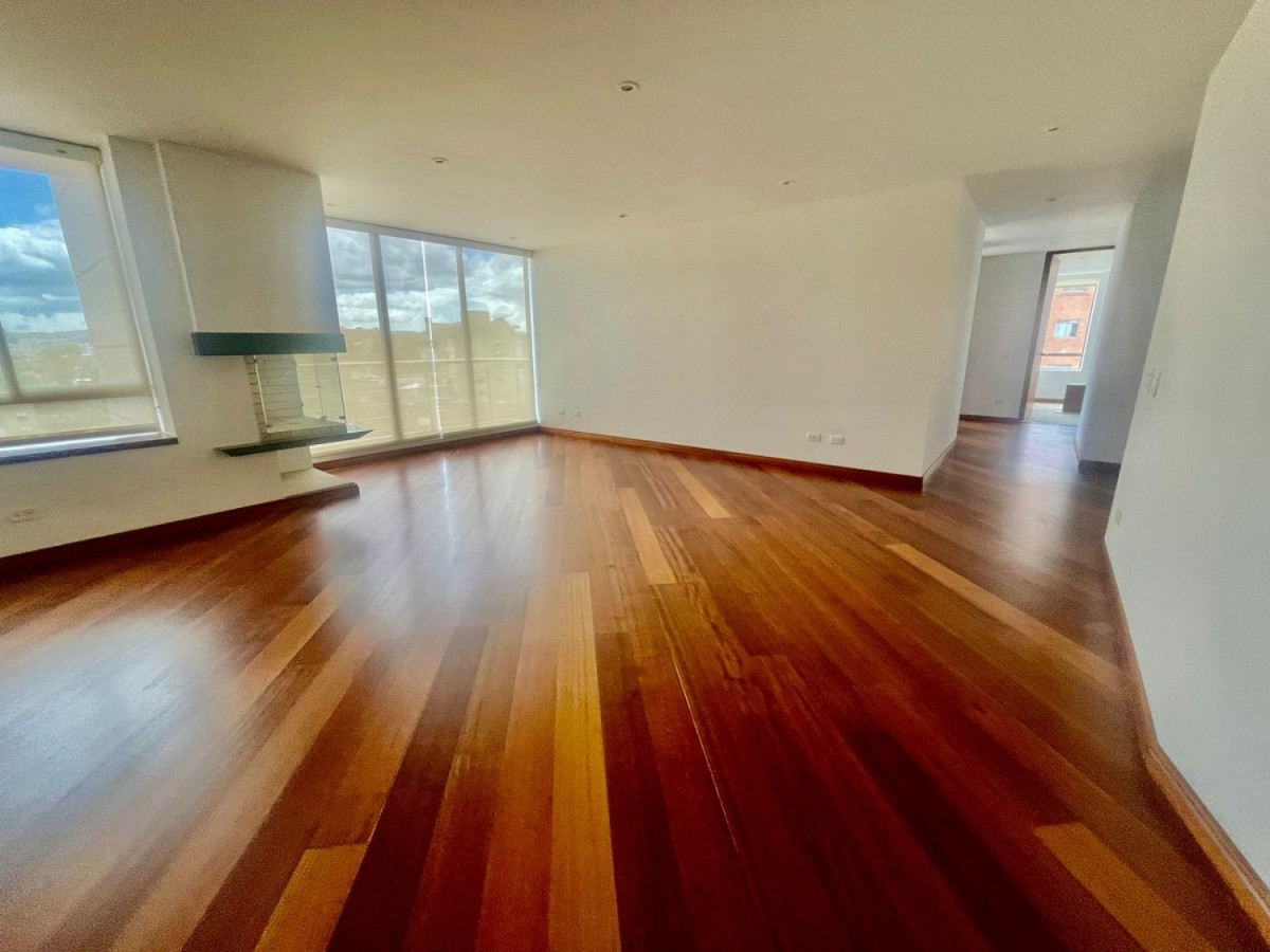 Apartamento En Venta - La Carolina, Bogota