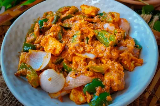 Kadhai Paneer [Serves 1-2]