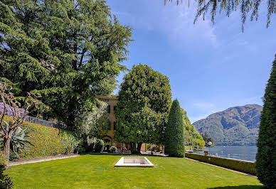 Villa avec piscine et jardin 2