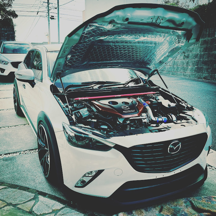 CX-3の補強パーツ・タワーバー・5月もよろしくお願いしますに関するカスタム事例の投稿画像1枚目