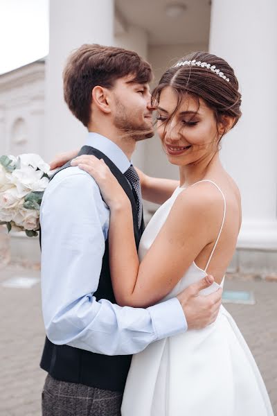 Fotografo di matrimoni Olya Bezhkova (bezhkova). Foto del 29 gennaio 2020