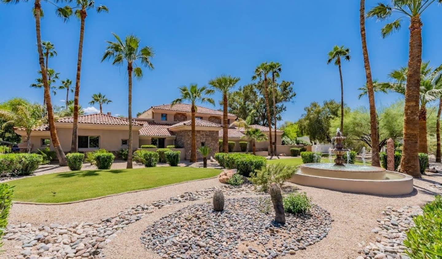 House with pool Paradise Valley