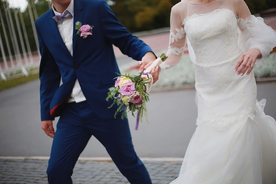 Fotógrafo de casamento Ekaterina Alyukova (ekaterinalyukova). Foto de 3 de abril 2016