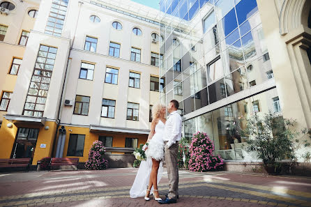 Wedding photographer Nastya Anikanova (takepic). Photo of 20 April 2017