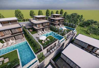 Maison avec piscine et terrasse 5