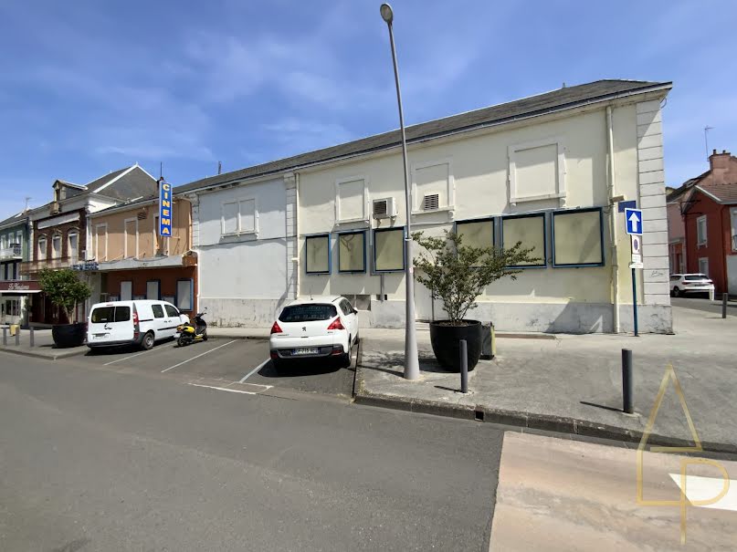 Vente maison  1106 m² à Montceau-les-Mines (71300), 350 000 €