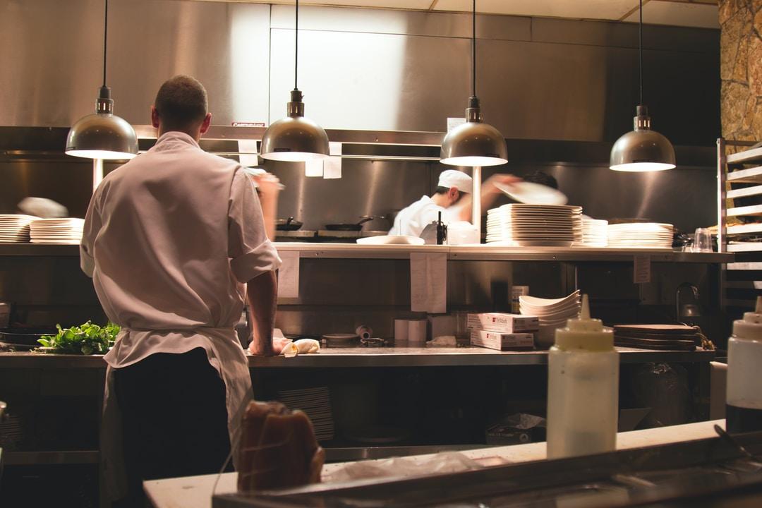 Identify a source for top-notch commercial restaurant equipment.