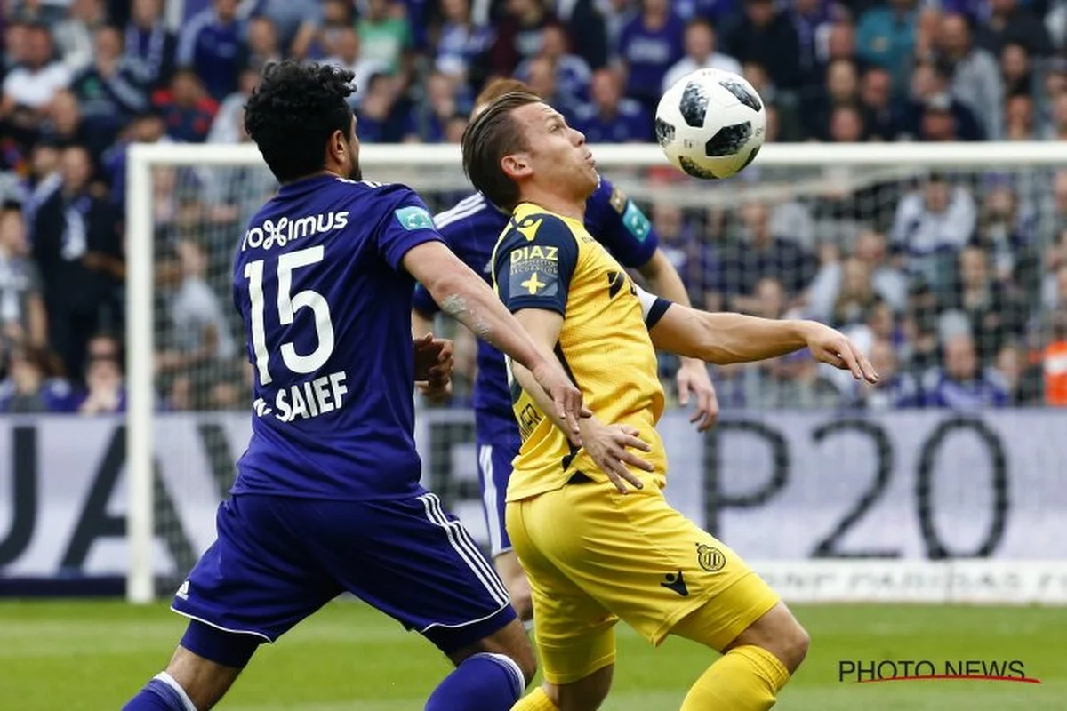 Un participant à la Coupe du Monde pourrait choisir entre le Club de Bruges et Anderlecht