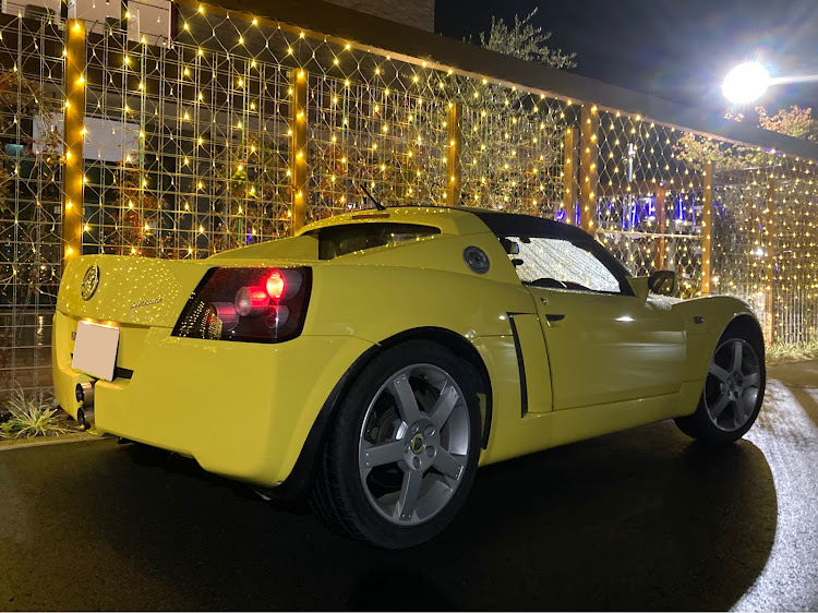 スピードスターのオープンカーのある生活・星の雨・ジャニーズWEST・トクサツガガガ・黄色い車に関するカスタム事例の投稿画像2枚目