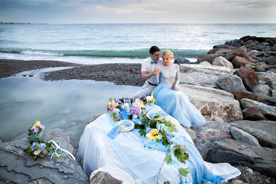 Fotógrafo de casamento Tatyana Soloveva (solovjeva). Foto de 18 de junho 2016