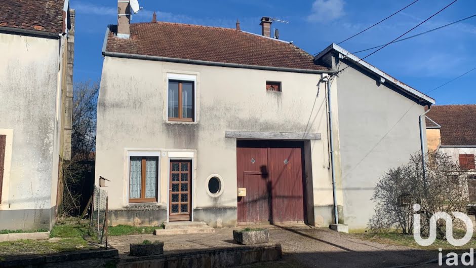 Vente maison 4 pièces 110 m² à Champsevraine (52500), 60 000 €