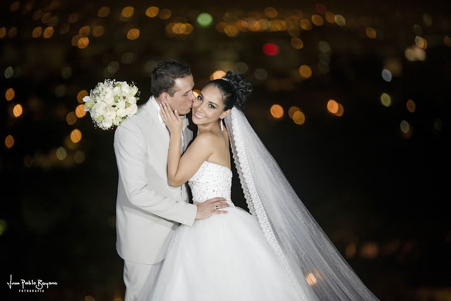 Wedding photographer Juan Pablo Bayona (juanpablobayona). Photo of 3 May 2016