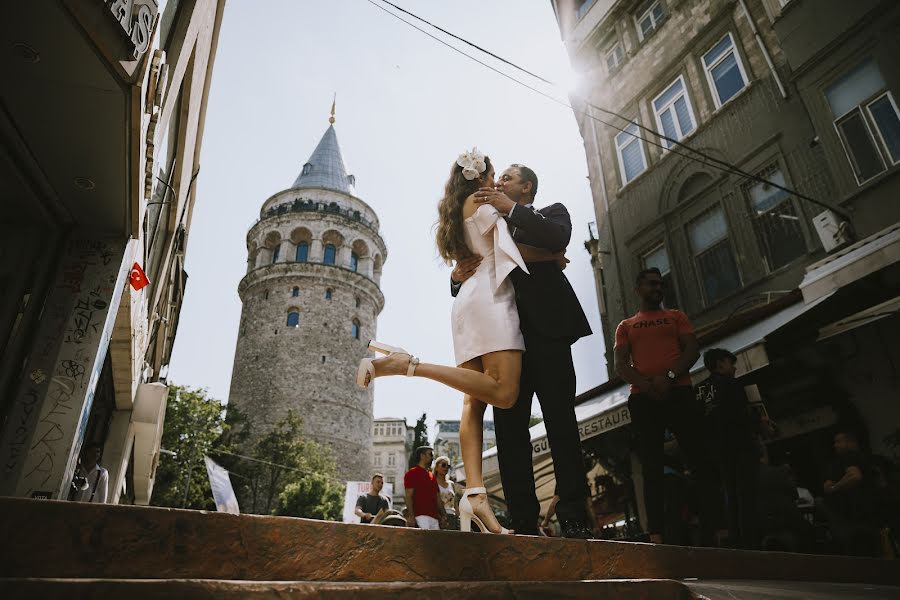 Wedding photographer Emre Nesli (emrenesli). Photo of 13 July 2023