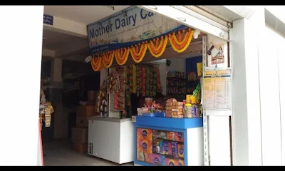 Mother Dairy Calcutta Milk Parlour