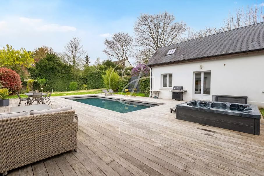 Vente maison 6 pièces 196.35 m² à Rueil-Malmaison (92500), 2 250 000 €