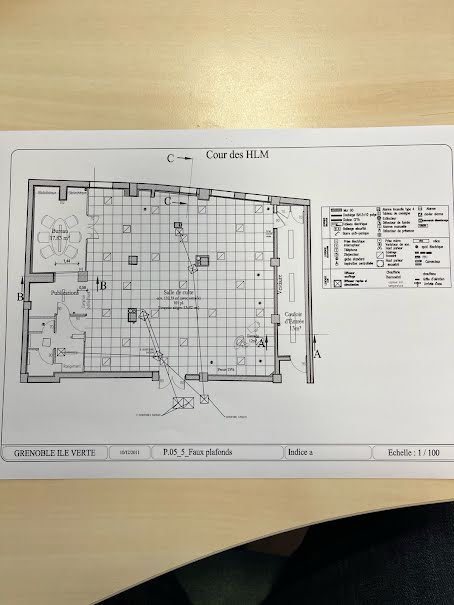 Vente locaux professionnels  184 m² à Grenoble (38000), 300 000 €