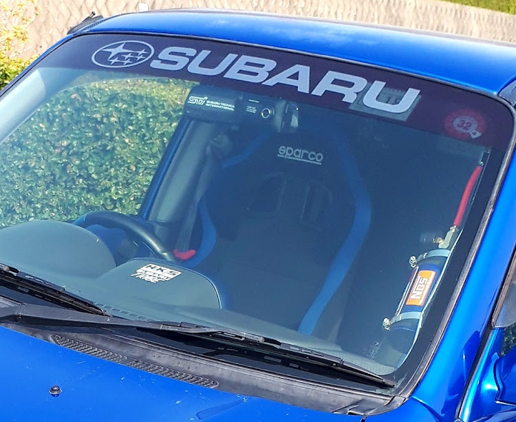 プレオ RS-Limitedのサクラコラボ・スバルコラボ・デカルコ・フロントハチマキに関するカスタム事例の投稿画像4枚目