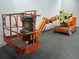 Picture of a JLG E400AJPN