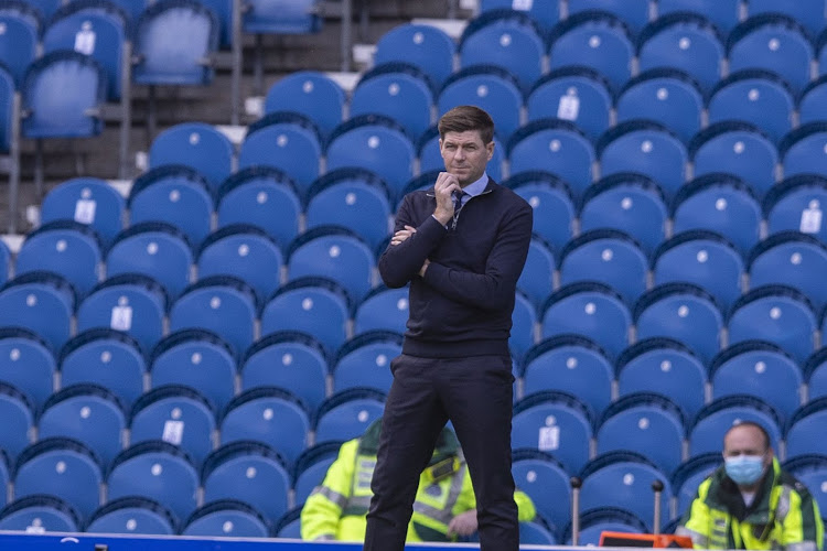 Le patron des Rangers salue chaleureusement Steven Gerrard 