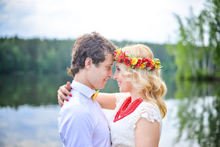 Wedding photographer Yaroslav Kanakin (yaroslavkanakin). Photo of 7 July 2015